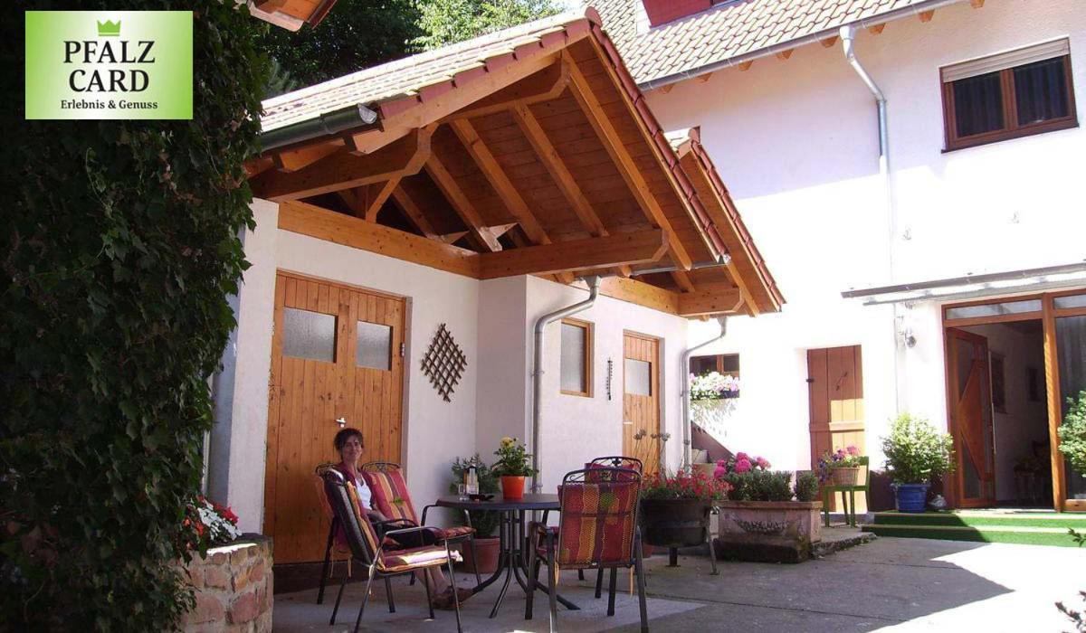 Haus Am Kastanienwald Hotel Dorrenbach Luaran gambar